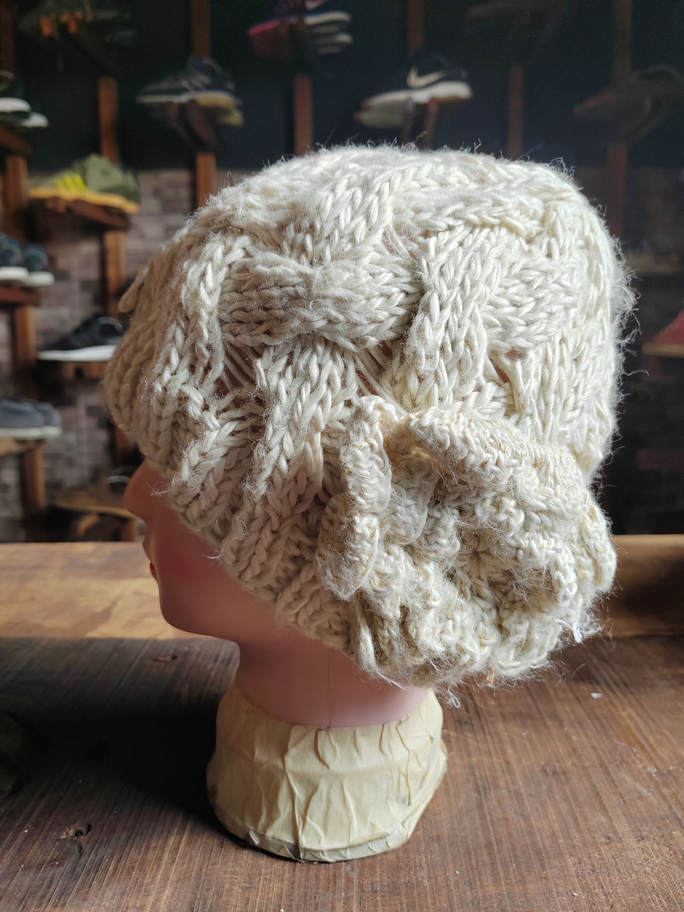 Japanese Brand Vintage Crochet Knitted handmade Beanie Snowcap Size ONE SIZE - 4 Thumbnail