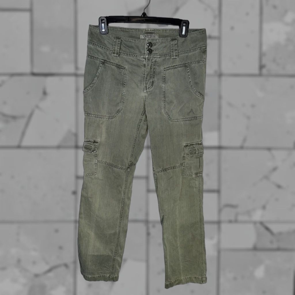 Gramicci GRAMICCI Green Cargo Pants Womens Size 2 Regular 31" Inseam Casual Hiking Size 26" / US 2 / IT 38 - 1 Thumbnail