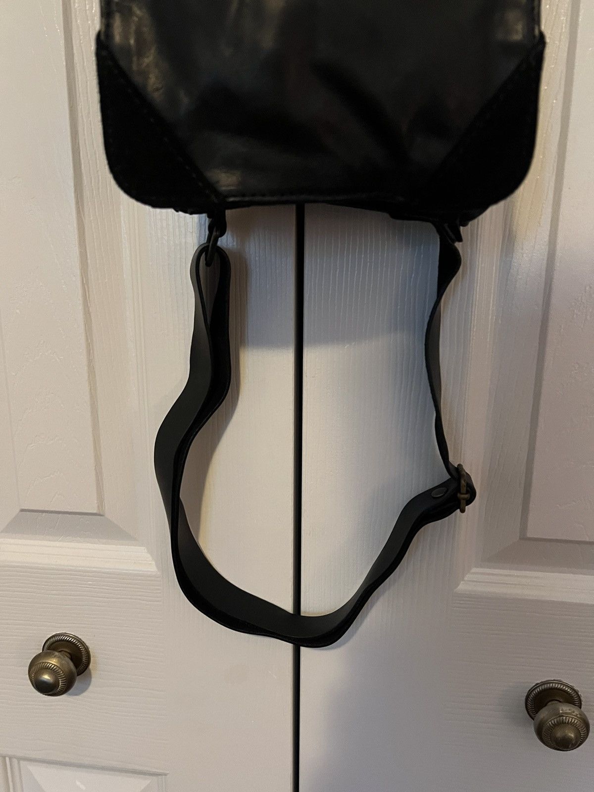 Cloak Cult favorite Cloak NYC deadstock messenger bag. Size ONE SIZE - 7 Thumbnail