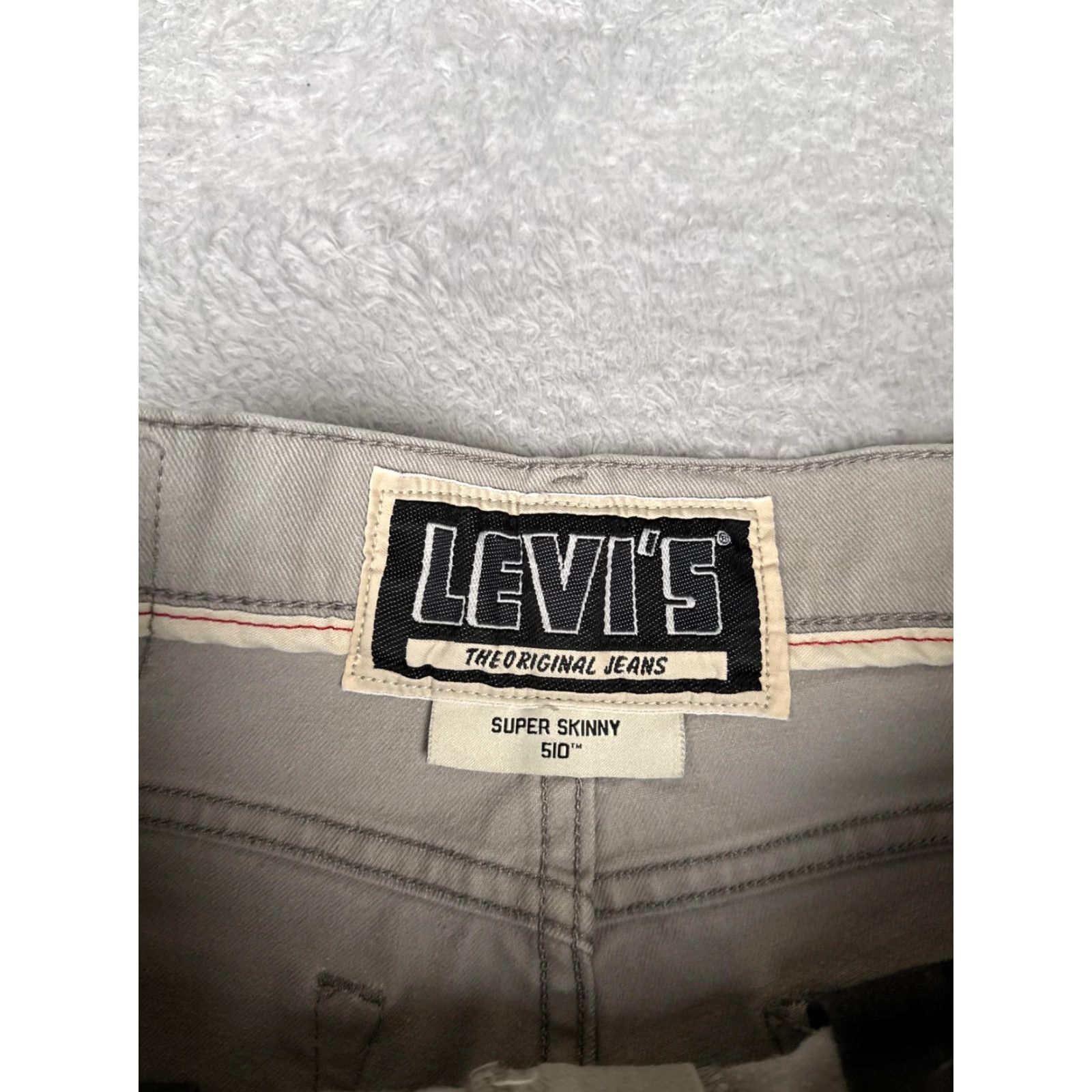 Levi's VINTAGE Levi's 510 Super Skinny Jeans Shorts Mens 33 Gray Bermuda 5-Pocket Distressed Frayed Hem Summer Stretch Mens Size US 33 - 5 Thumbnail