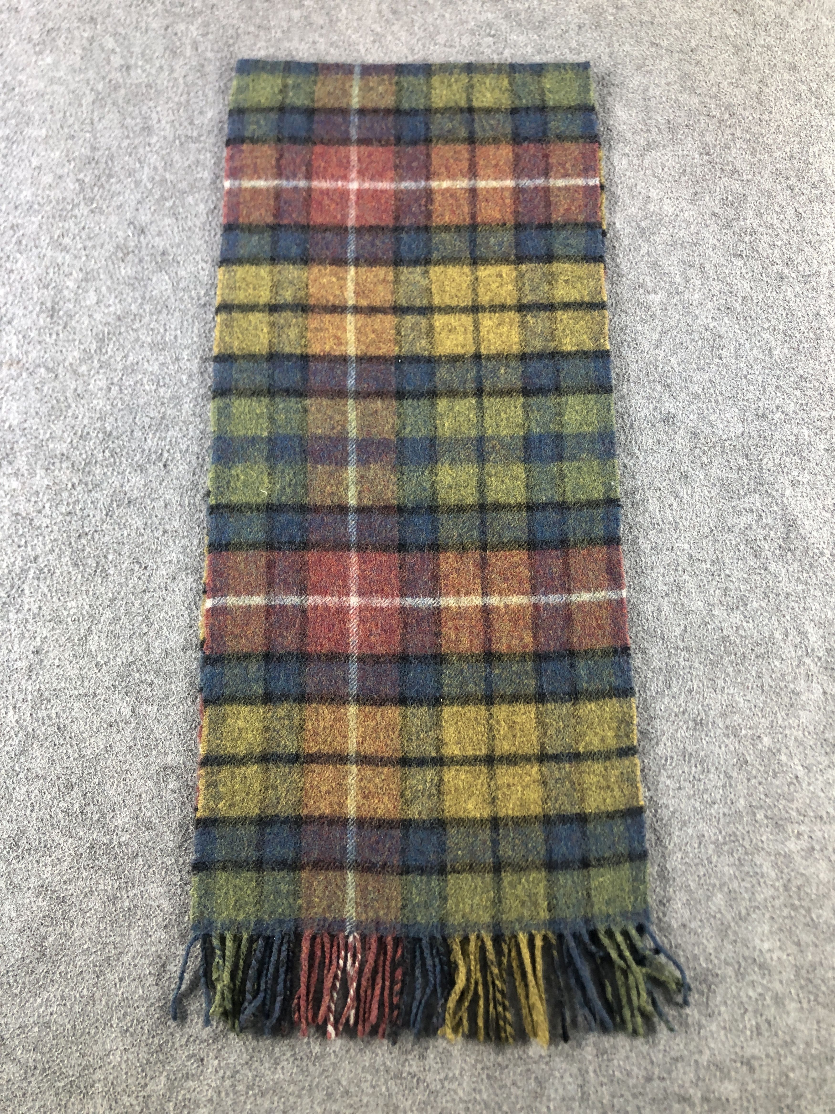 Burberry Burberry Scarf / Muffler / Neckwear P912 Size ONE SIZE - 3 Thumbnail