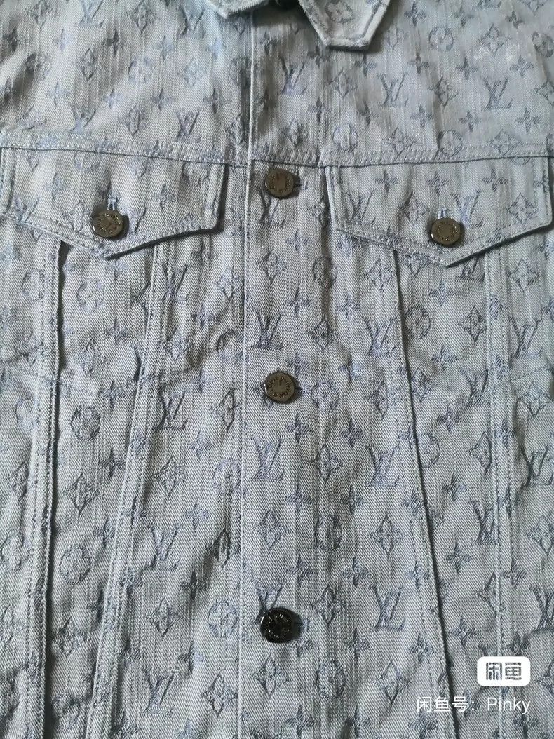Louis Vuitton Louis Vuitton Classic denim jacket with full printed logo j Size US L / EU 52-54 / 3 - 9 Thumbnail