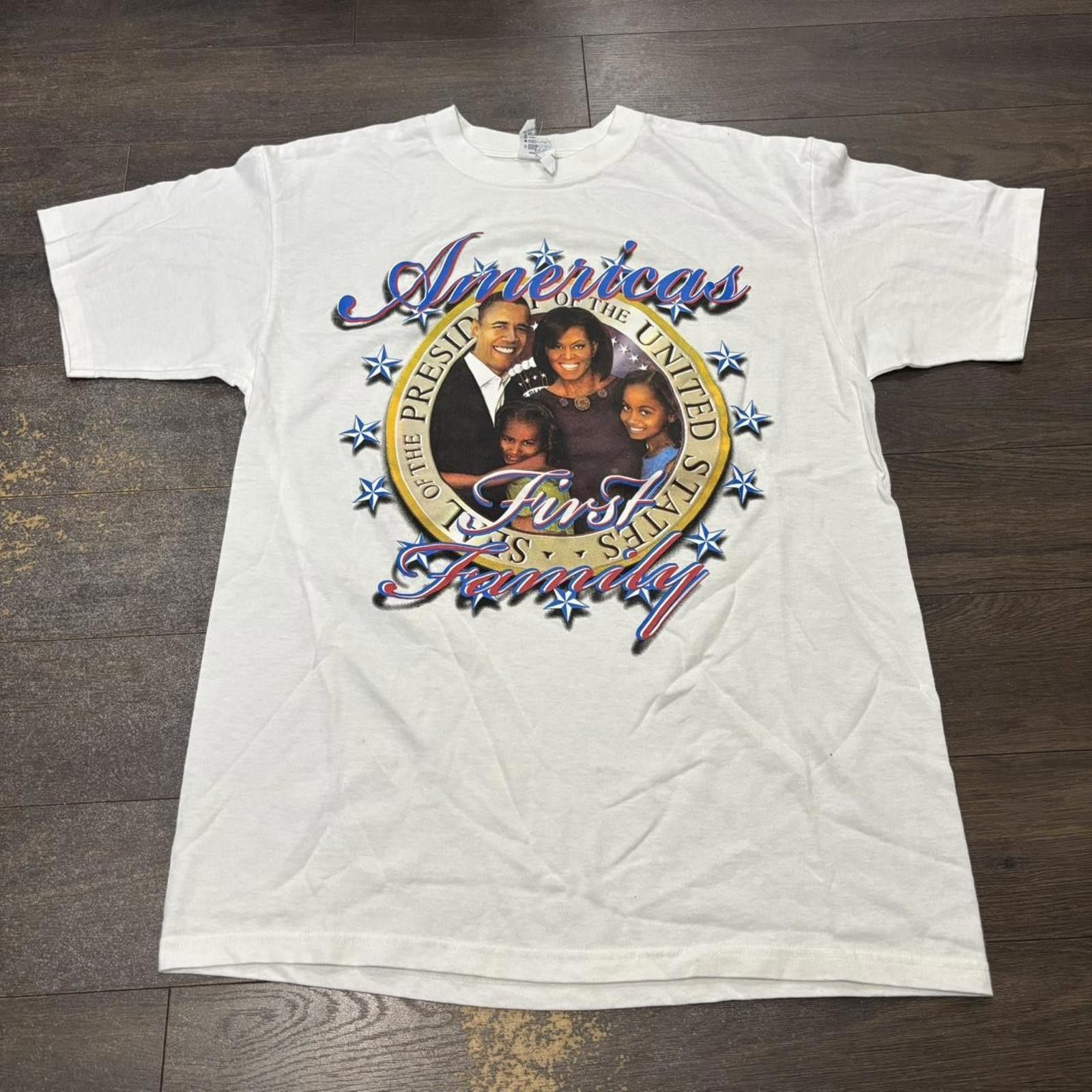 Other vintage Barack Obama americas first family t shirt 00s L Size US L / EU 52-54 / 3 - 3 Thumbnail