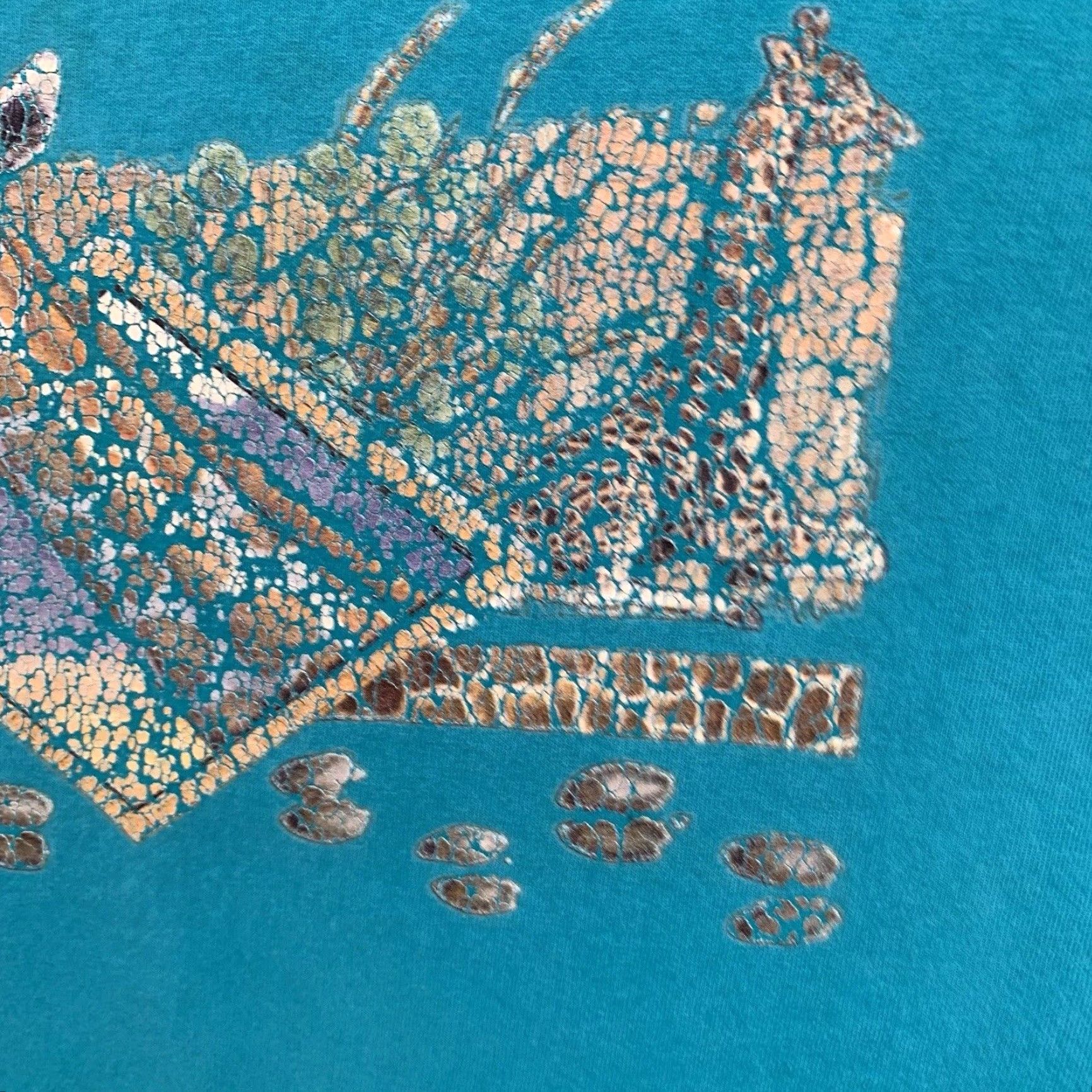 Vintage VINTAGE Single Brand T-Shirt Unisex Adults 2X Lagoon Blue Giraffe Animal Print 90s Nature, All Seasons Size US XXL / EU 58 / 5 - 7 Thumbnail