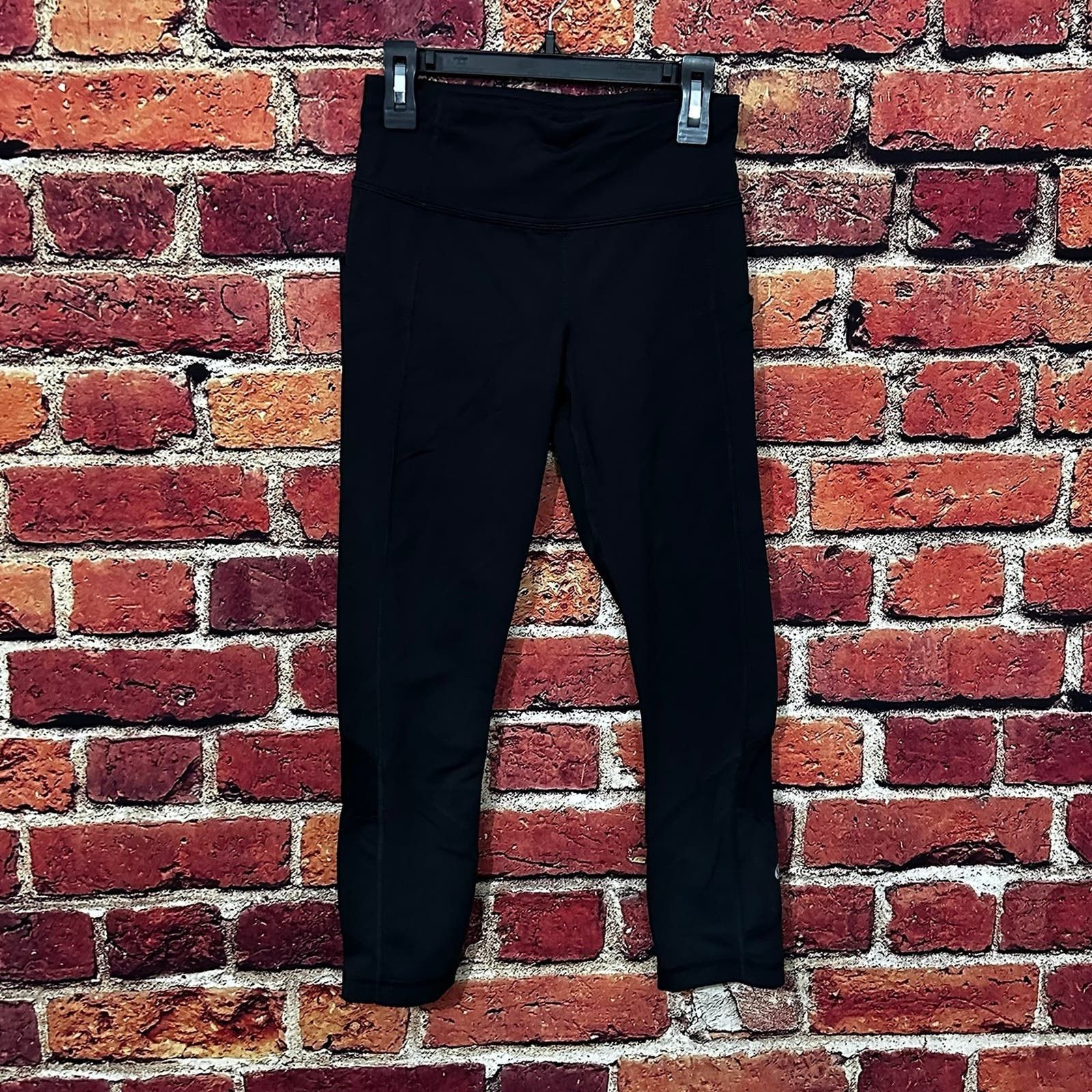 Lululemon Black full length Lululemon Leggings size 2 Size 26" / US 2 / IT 38 - 1 Thumbnail