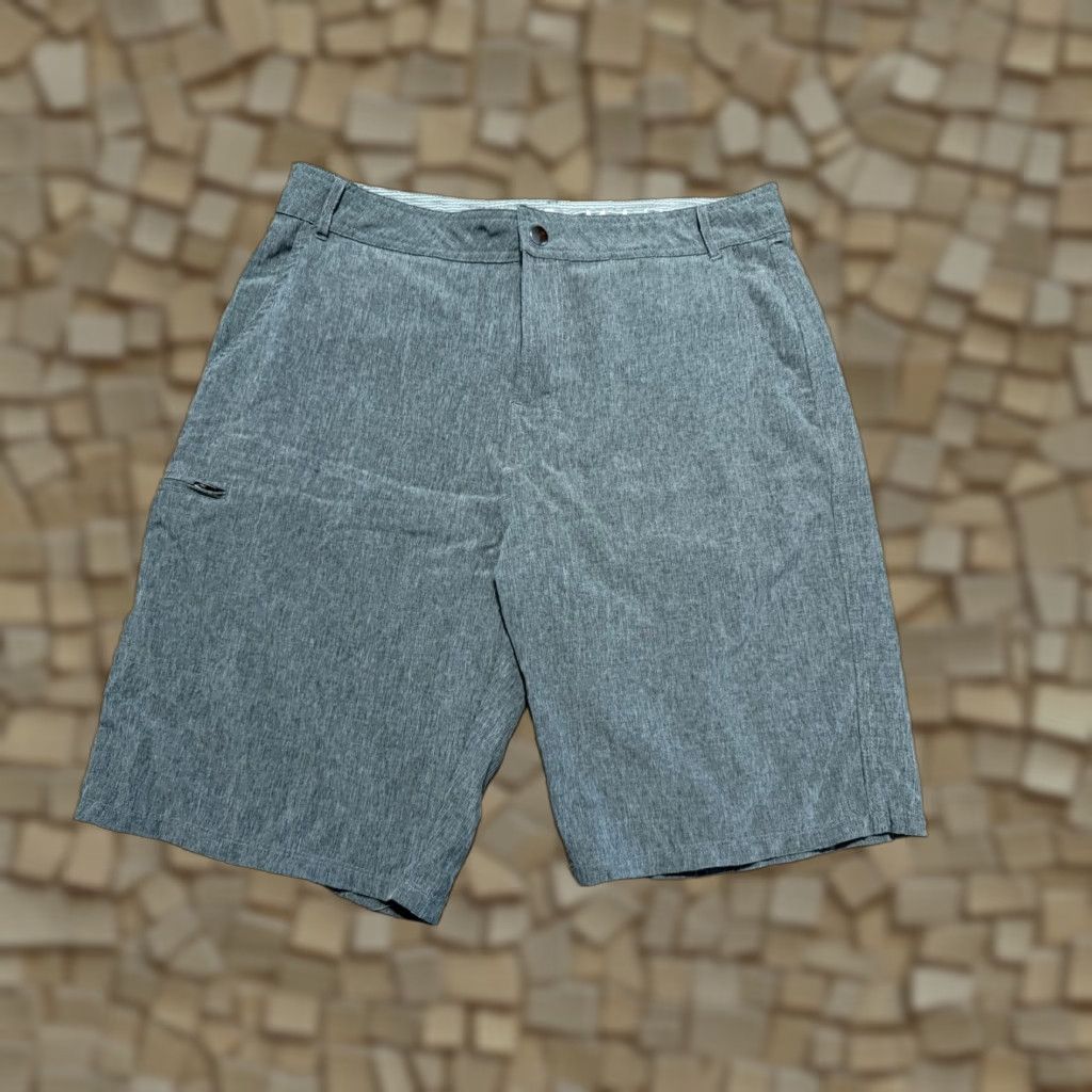 Vintage Abbot Main Shorts Men's 34 Gray Chino Shorts Flat Front Pockets Vintage? No Size US 34 / EU 50 - 1 Thumbnail