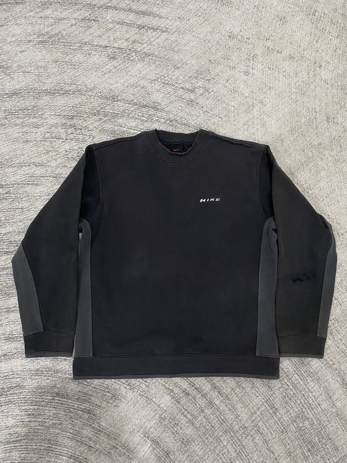 Nike Vintage 90s Nike Heavyweight Sweatshirt - Boxy Fit Size US L / EU 52-54 / 3 - 1 Thumbnail