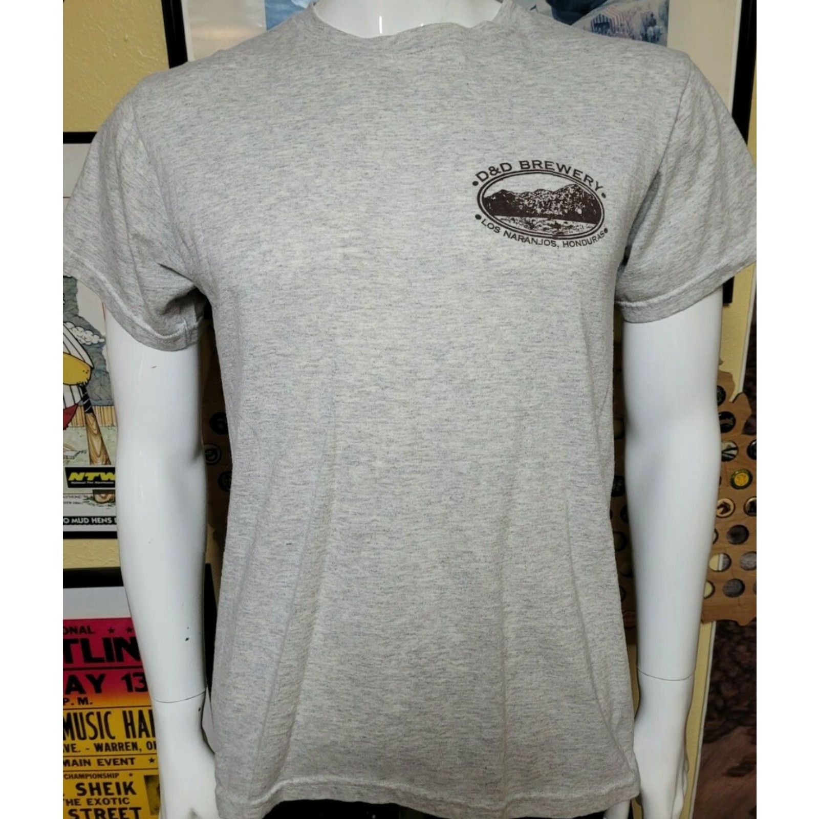 Vintage VINTAGE D&D Brewery Lodge Restaurant Los Naranjos Honduras T Shirt Medium Size US M / EU 48-50 / 2 - 2 Thumbnail