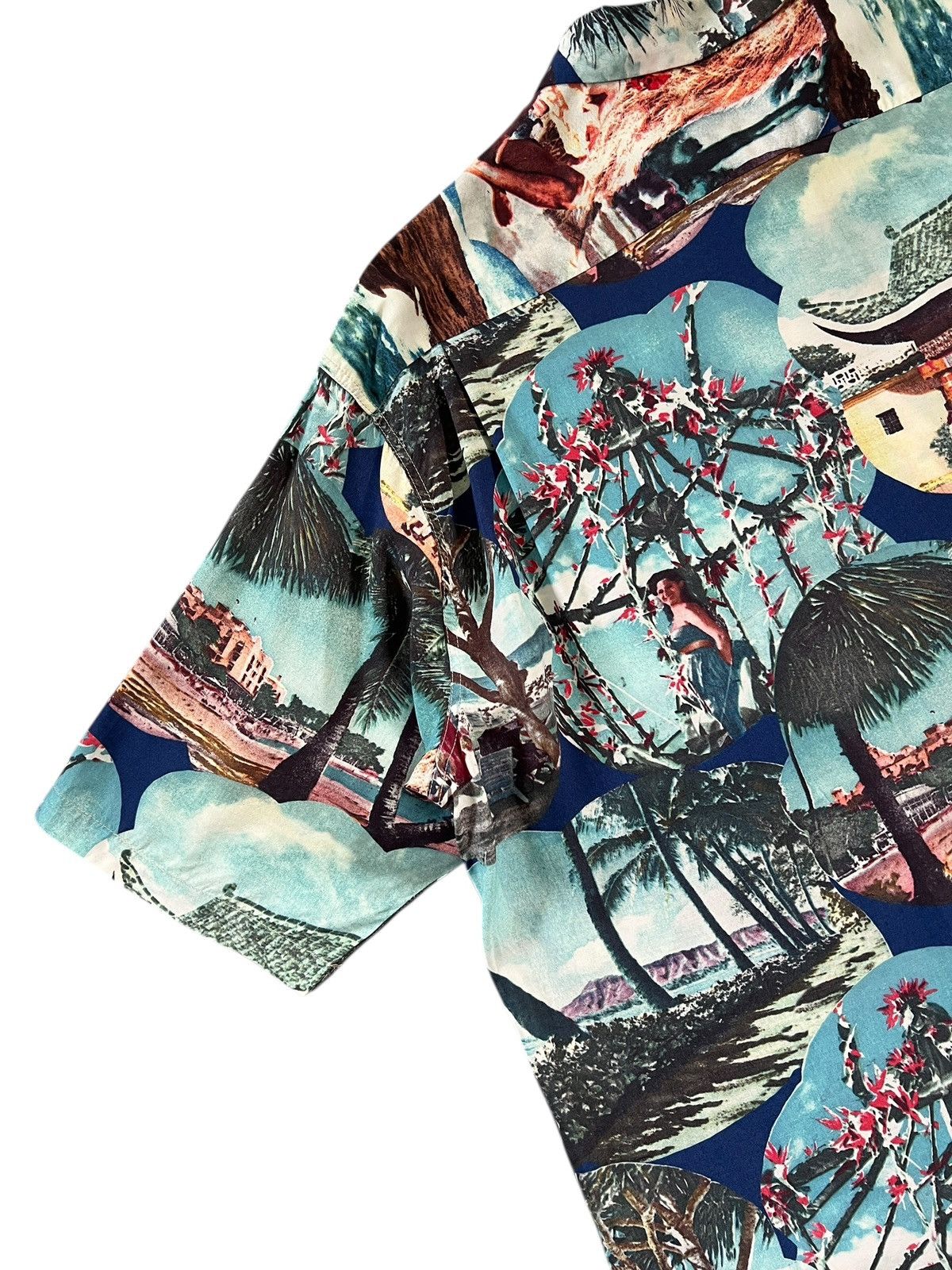 Sun Surf Toyo Enterprise ‘Gold” Rayon Graphic Hawaiian Shirt Sun Surf Size US L / EU 52-54 / 3 - 10 Thumbnail