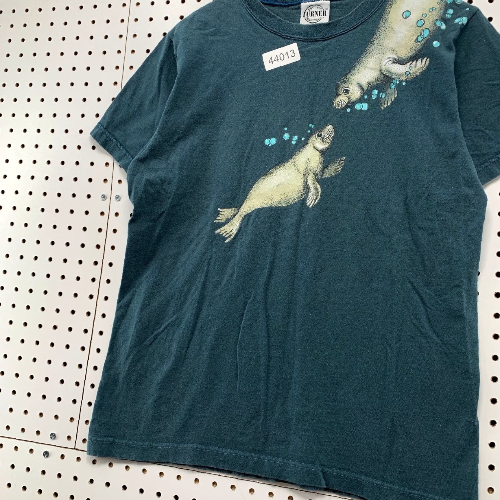 Vintage VINTAGE Turner Manatee Shirt Mens M Green 90s Graphic Crew Neck Short Sleeve USA Mens Size US M / EU 48-50 / 2 - 3 Thumbnail