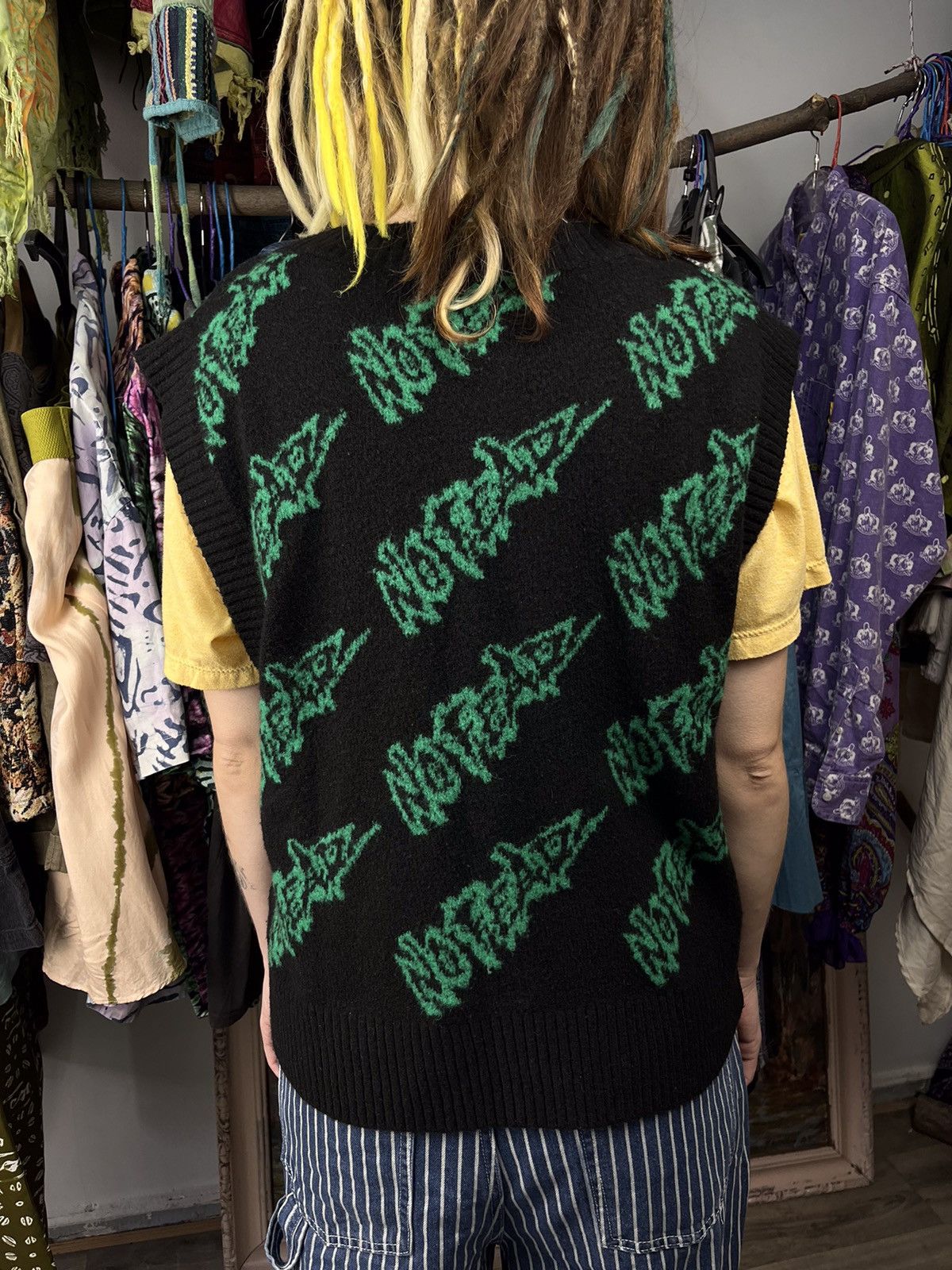 No Fear No Fear x H&M Jacquard Knit Vest Black/Green Y2K Style Size US S / EU 44-46 / 1 - 4 Thumbnail