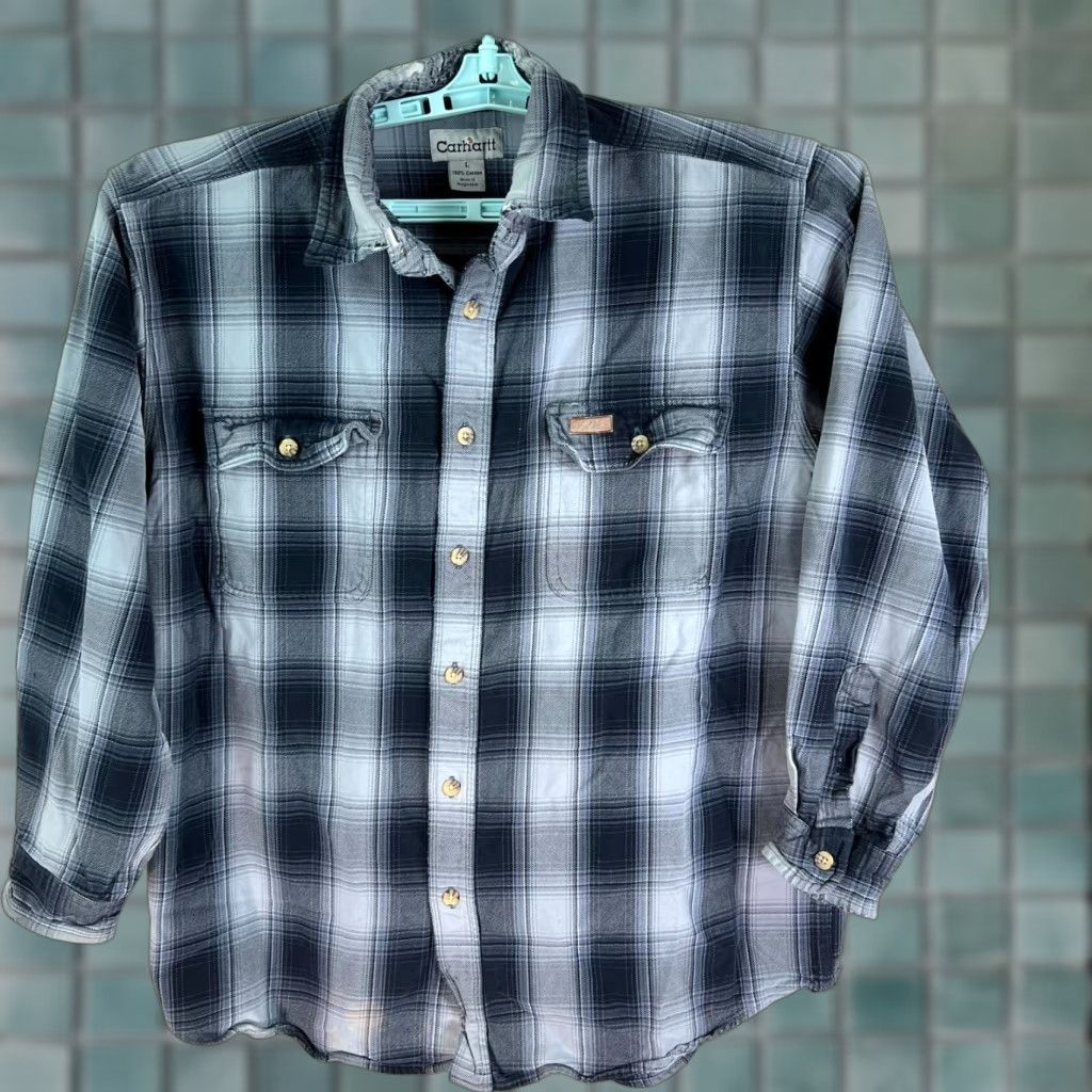 Carhartt VINTAGE Carhartt Plaid Long Sleeve Button-Up Shirt Mens Size L Blue Distressed 90s Outdoor Size US L / EU 52-54 / 3 - 1 Thumbnail