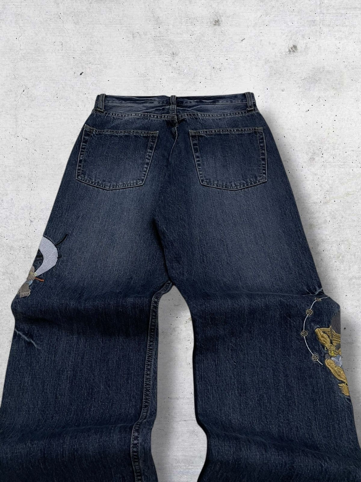 Japanese Brand VINTAGE KARAKURI TAMASHI RARE FIND EMBROIDERY GODFIGHT DENIM Size US 28 / EU 44 - 13 Thumbnail