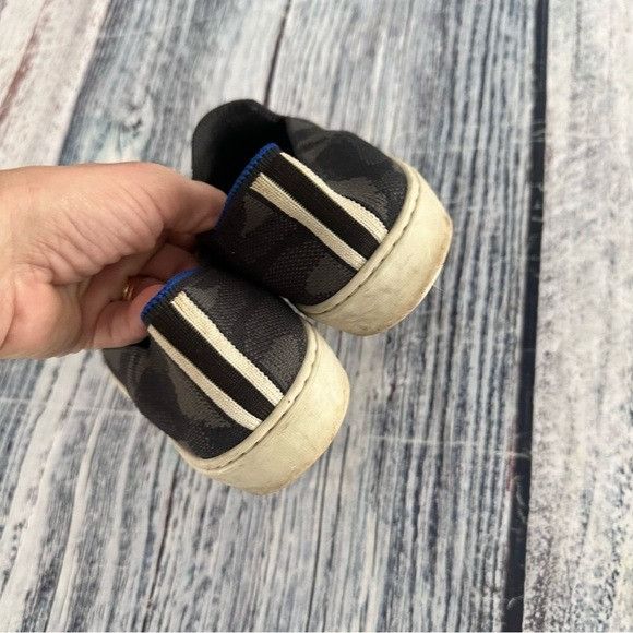 Rothy's Rothy’s Gray Camo Slip on Sneakers Size US 7 / IT 37 - 4 Thumbnail