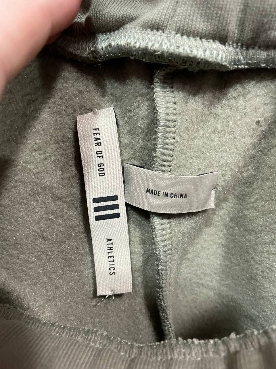 Adidas × Fear of God Fear of god adidas relaxed sweatpants size M Size US 32 / EU 48 - 6 Thumbnail