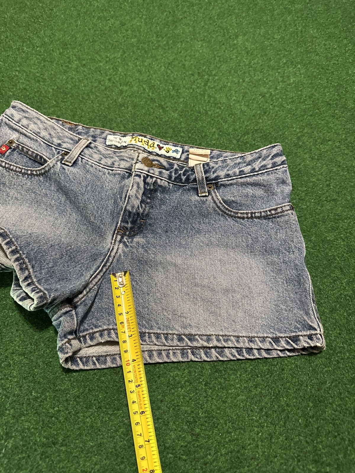 Vintage Mudd Vintage Denim Shorts 13 32 Waist 3” Jorts Y2K Grunge Size 32" / US 10 / IT 46 - 5 Thumbnail
