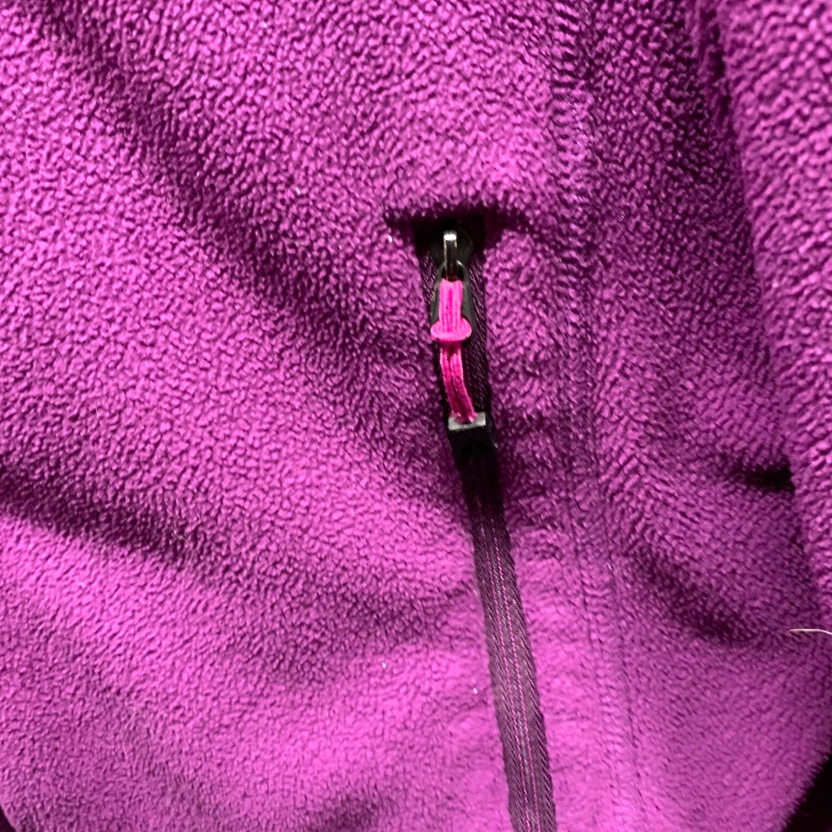 Eddie Bauer VINTAGE Eddie Bauer Sweatshirt Womens Large Purple 1/4 Zip Fleece Pullover Mock Neck Casual 90s Outdoors Womens Size L / US 10 / IT 46 - 4 Thumbnail