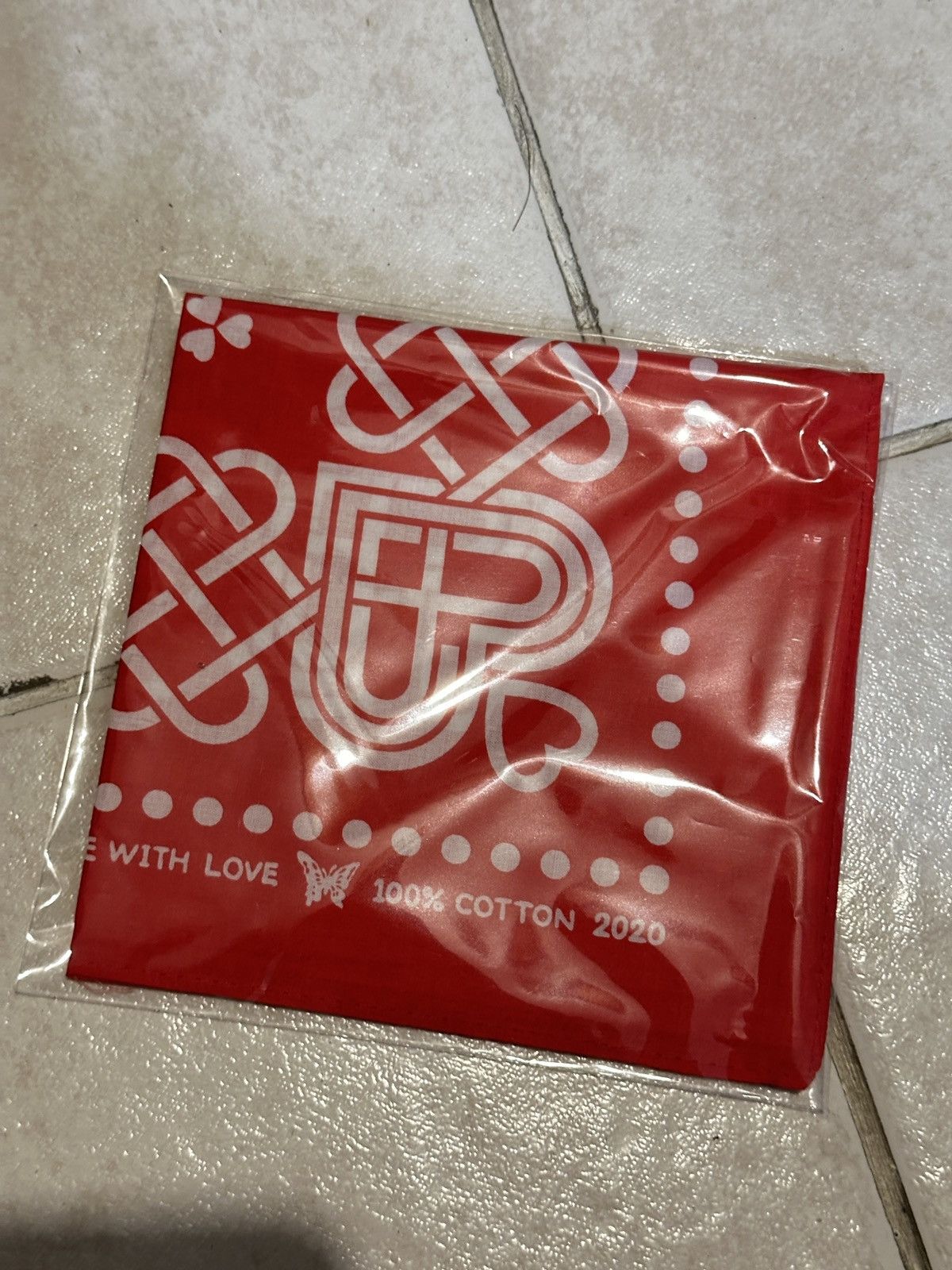 Girls Don't Cry Girls Don’t Cry Verdy Red Bandana Scarf, NEW Size ONE SIZE - 2 Thumbnail