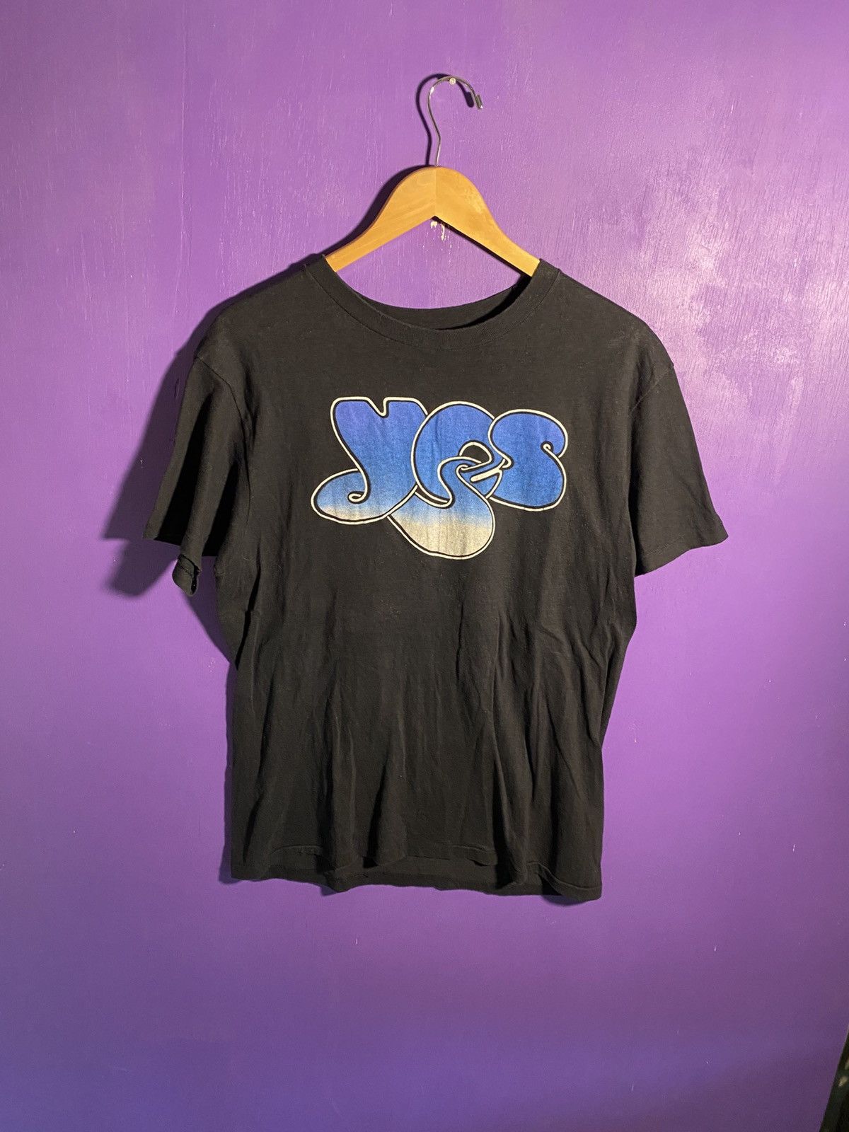 Band Tees Vintage 70s YES simple logo band tour tee Size US L / EU 52-54 / 3 - 1 Thumbnail