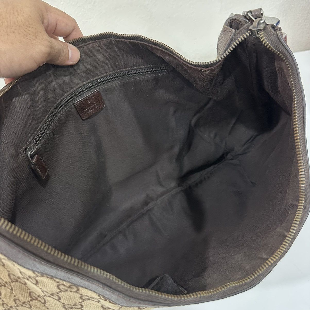 Gucci GUCCI GG WEB HALF MOON LARGE CANVAS CROSSBODY BAG 19 Size ONE SIZE - 11 Thumbnail