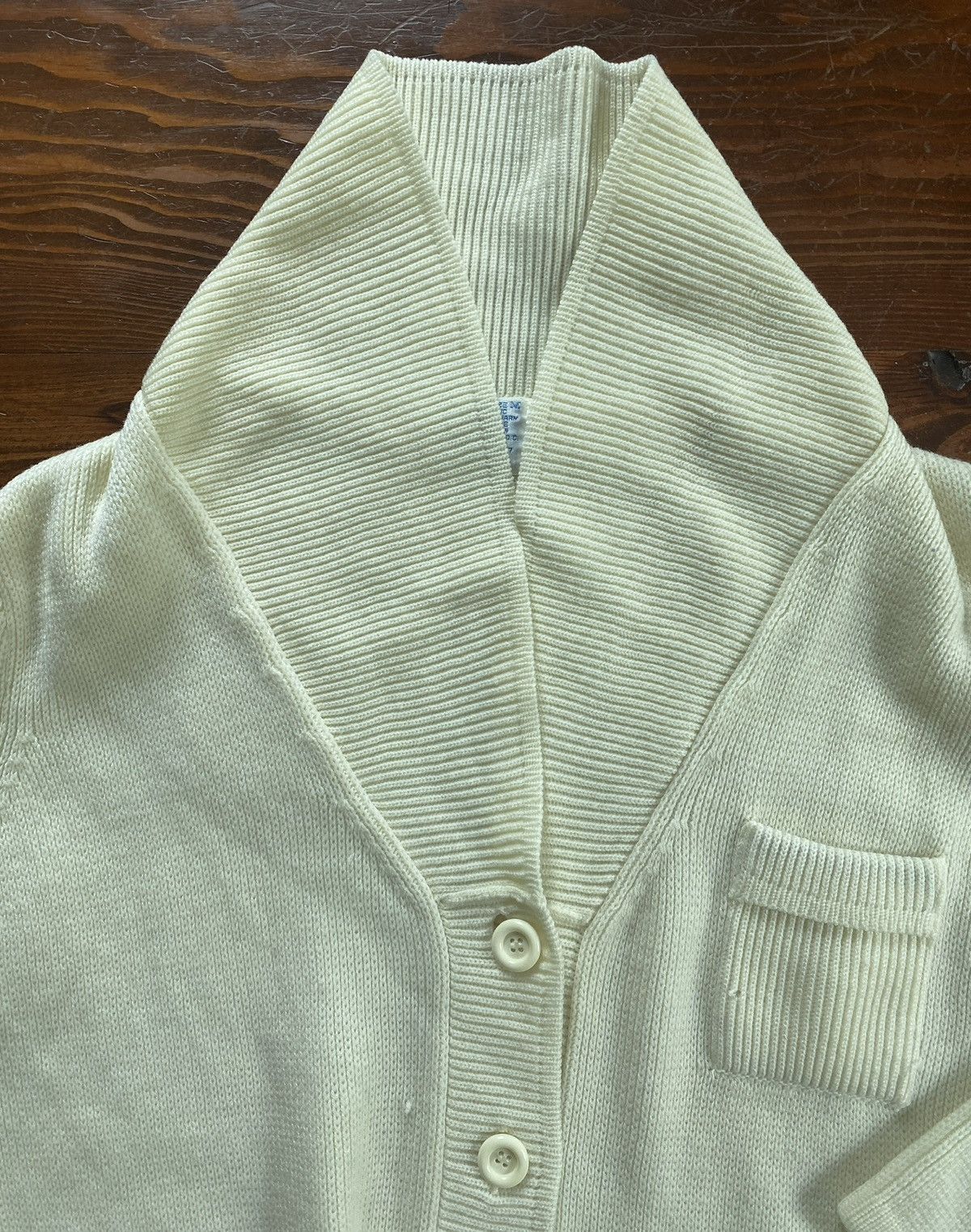 Sears Vintage 70’s Sears Women’s Cream Cowl Neck Cardigan Sweater Size M / US 6-8 / IT 42-44 - 13 Thumbnail