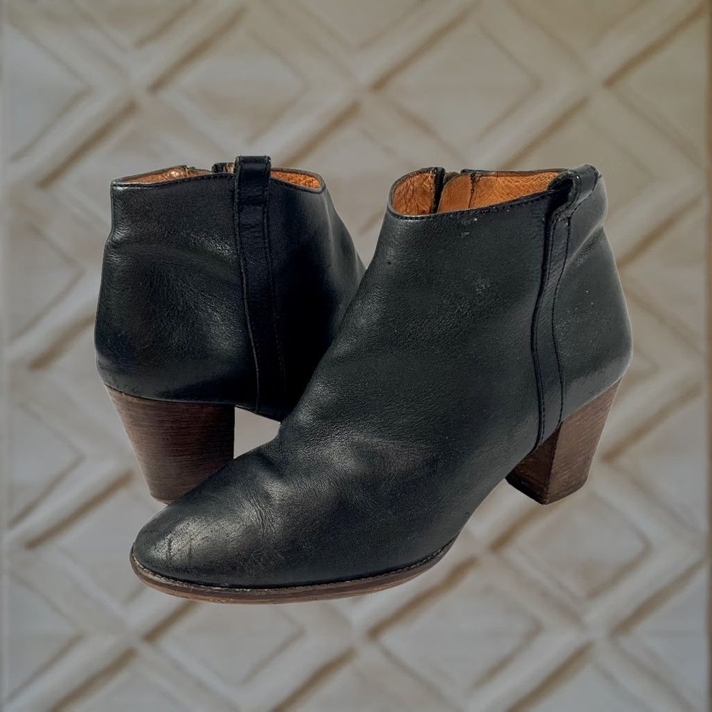 Madewell Madewell Black Leather Ankle Booties Womens 9.5 Stacked Heel Zip Up Size US 10 / IT 40 - 1 Thumbnail