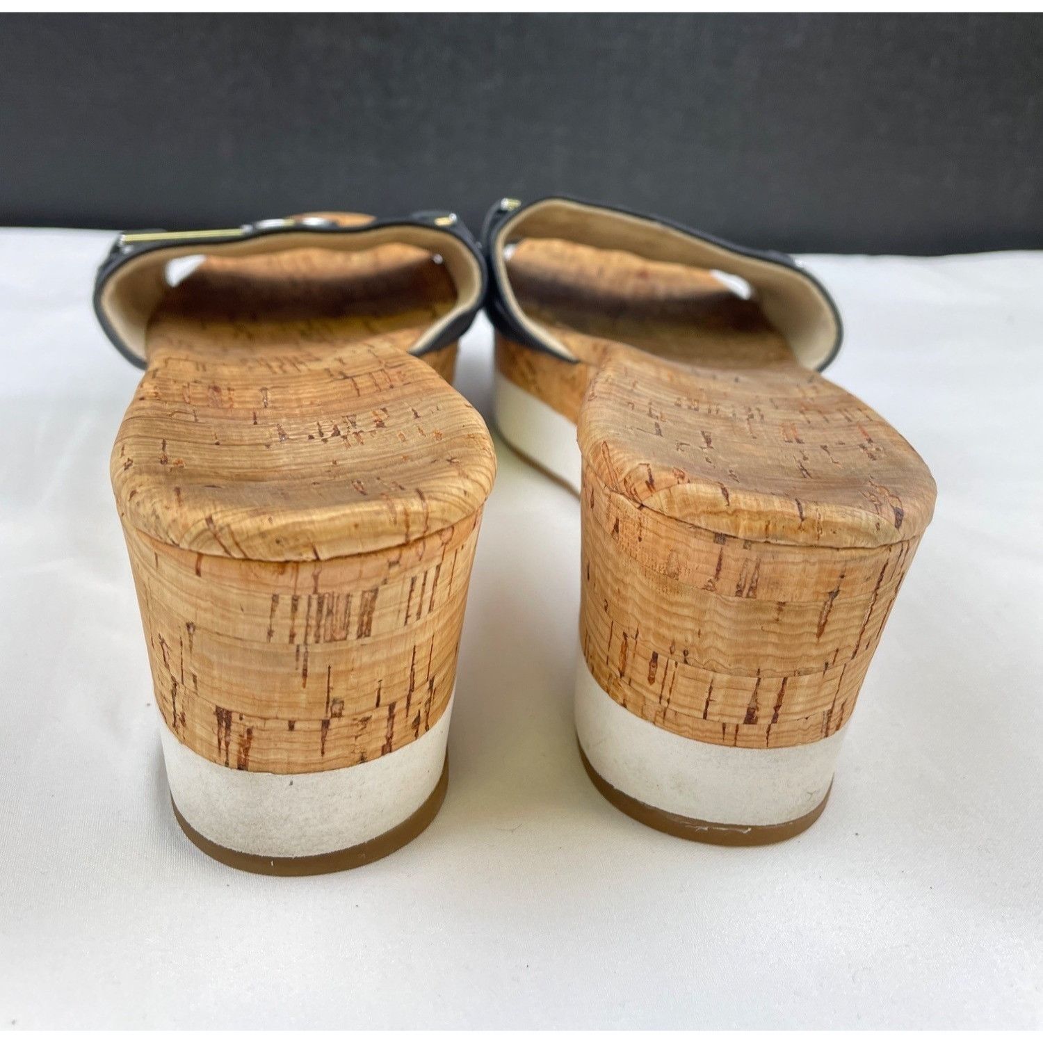 Michael Kors Michael Kors Women's Black Leather Logo Shoes/Sandals Heels Size US 7 / IT 37 - 6 Thumbnail