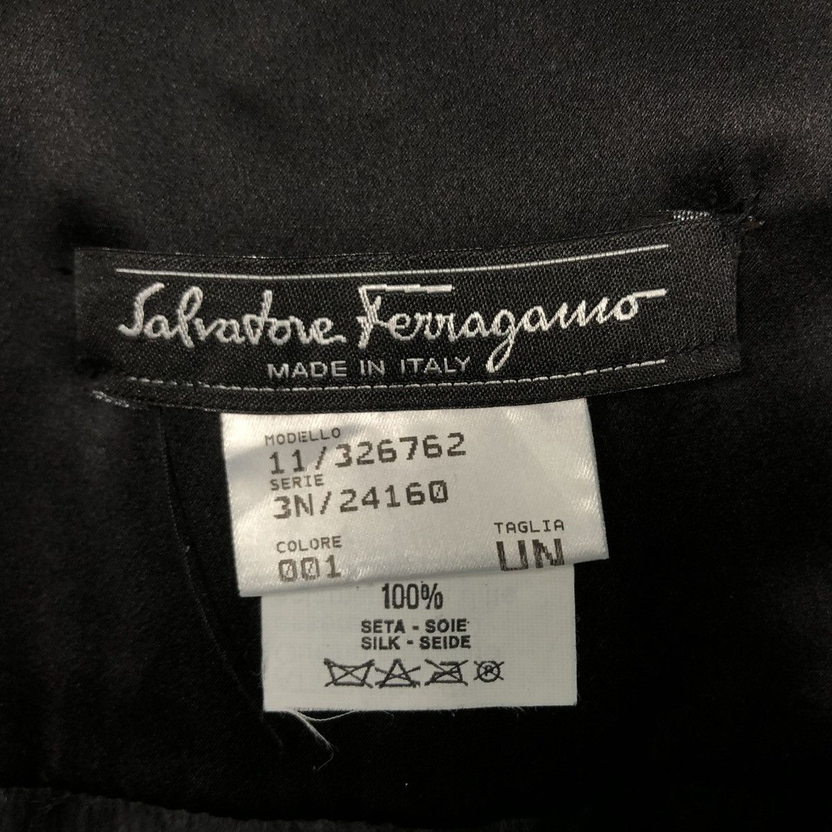 Vintage 🔥VINTAGE SCARFT MINK FUR SALVATORE FERRAGAMO MADE IN ITALY Size ONE SIZE - 10 Thumbnail