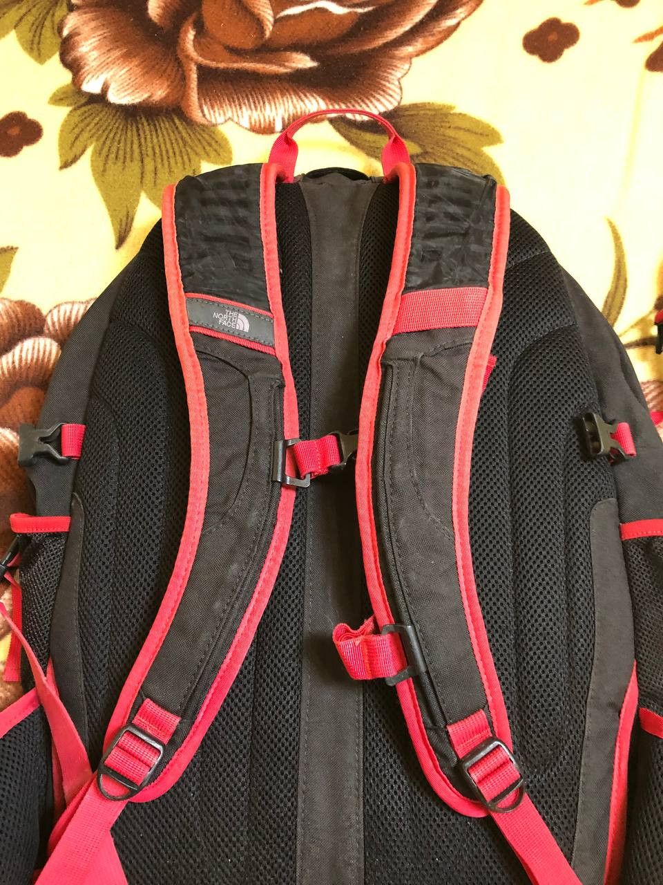 The North Face Rare The North Face Daypack Backpack Hiking Size ONE SIZE - 16 Thumbnail