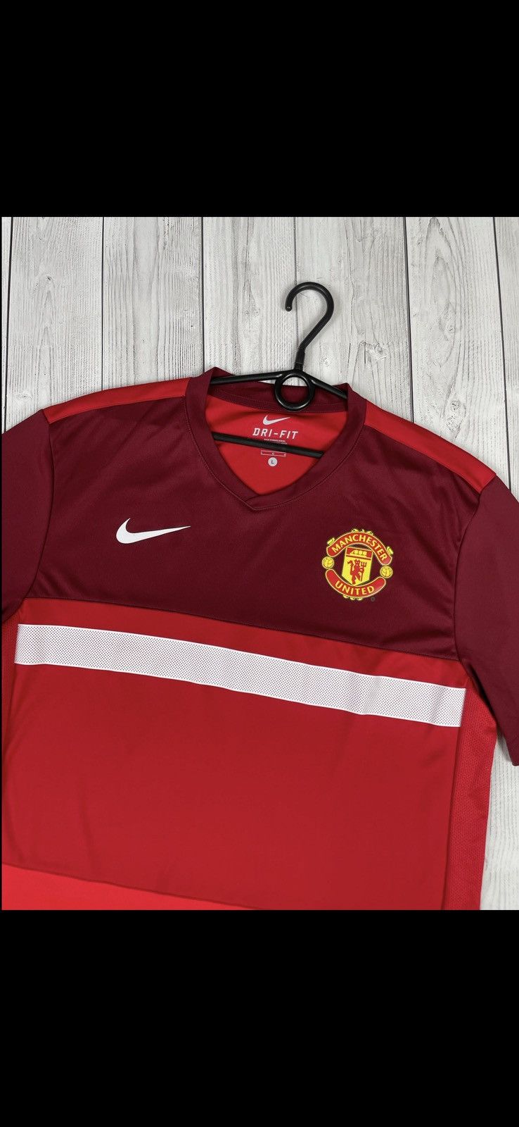 Nike Vintage Manchester United soccer jersey size L logo rare Size US L / EU 52-54 / 3 - 3 Thumbnail