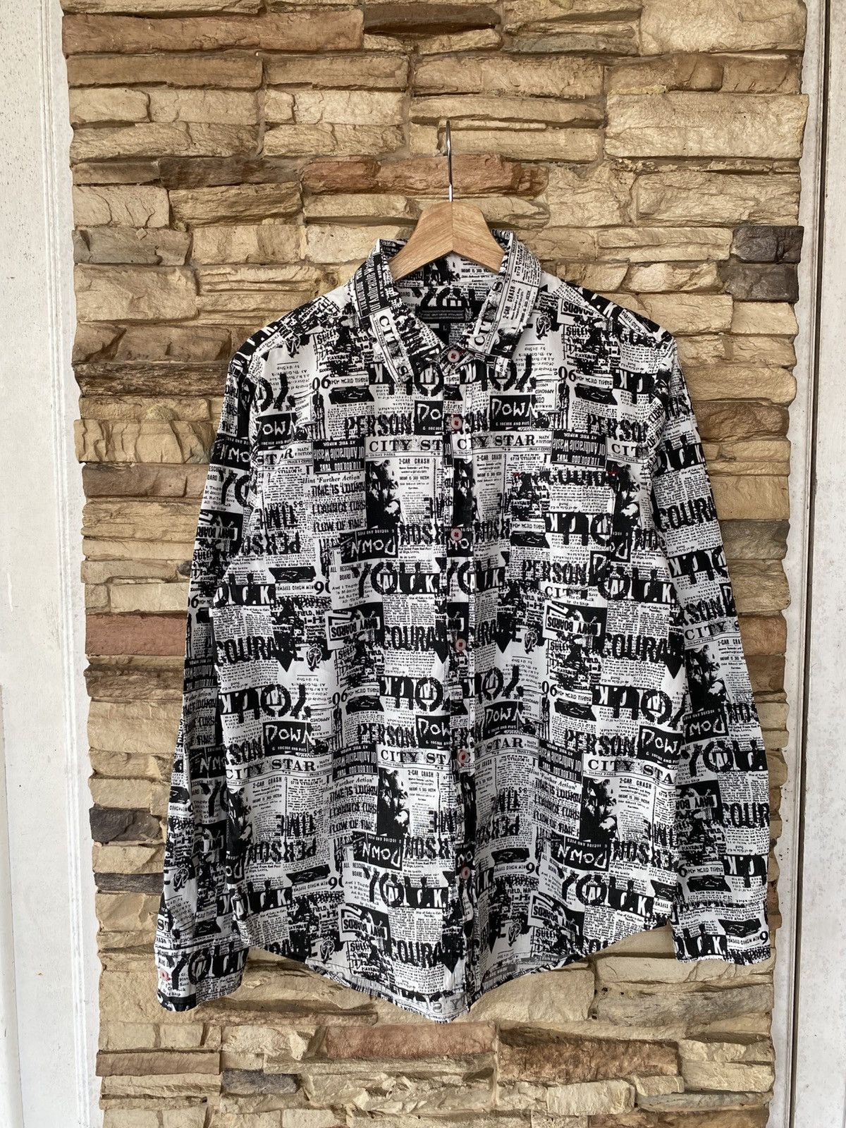Vintage Vintage Seditionaries Punk Newspaper Sexy Print Button Up Shirt Long Sleeve Size US M / EU 48-50 / 2 - 1 Thumbnail