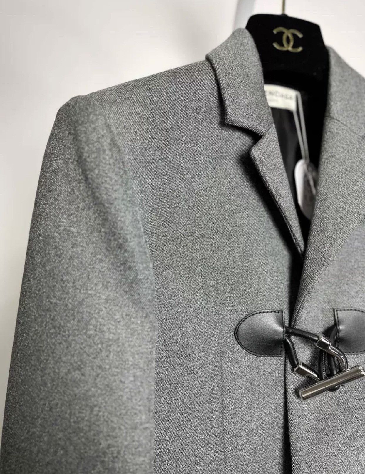 Balenciaga Balenciaga buttoned suit jacket2412-Nextarrow Size 44S - 3 Thumbnail