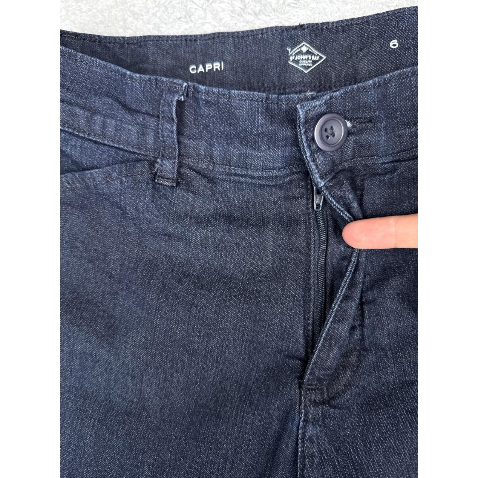 Vintage St. John's Bay Jeans Capri Womens 6 Blue Dark Wash Mid Rise Stretch Denim 28x19 Size 28" / US 6 / IT 42 - 5 Thumbnail