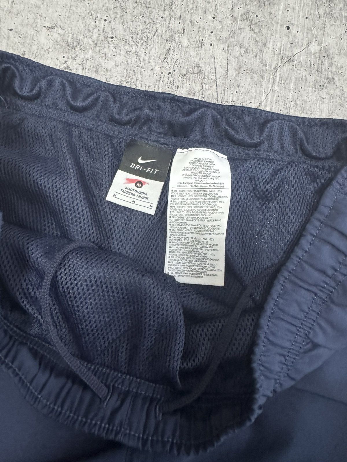 Nike Nike Vintage Nylon Pants Joggers Streetwear Y2K Size US 32 / EU 48 - 6 Thumbnail
