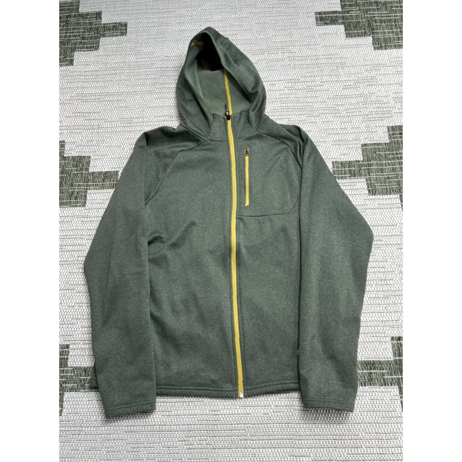 Vintage L.L. Bean Hoodie Mens Large Green Stretch Fleece Lined Slightly Fitted Full Zip Shirt Size US L / EU 52-54 / 3 - 2 Thumbnail