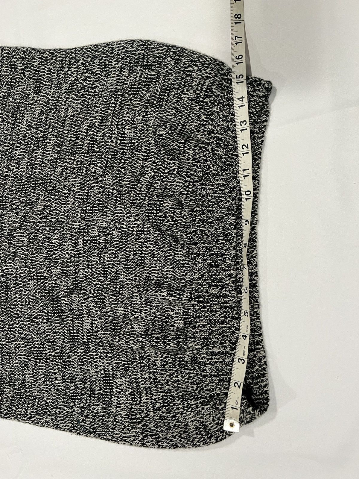 Ermenegildo Zegna Ermenegildo Zegna men’s cashmere turtleneck. 52/XL. $2450 Size US L / EU 52-54 / 3 - 5 Thumbnail