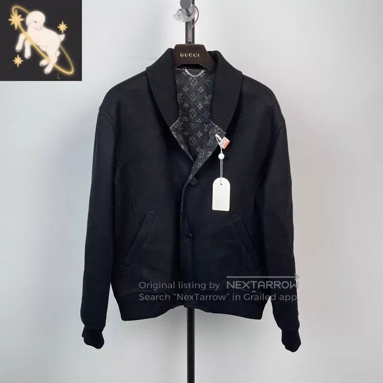 Louis Vuitton Louis Vuitton Black and grey lined presbyopic jacket Size US M / EU 48-50 / 2 - 1 Thumbnail