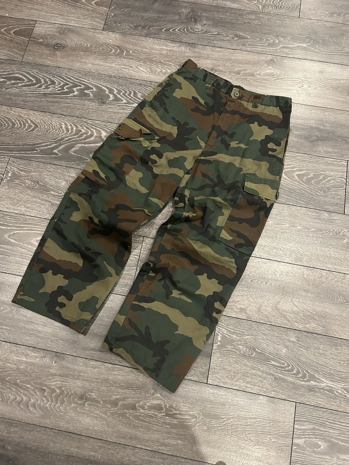 Other Crazy Vintage Camouflage Pants Size US 32 / EU 48 - 1 Thumbnail