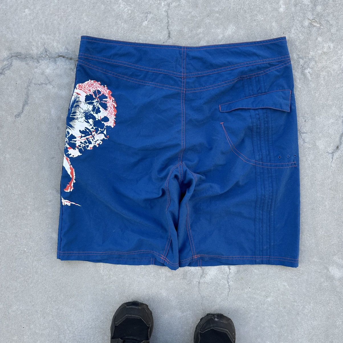 Adidas × Japanese Brand Vintage Adidas Shorts Rap Swimwear Surf Style Y2K 00s USA Size US 34 / EU 50 - 8 Thumbnail