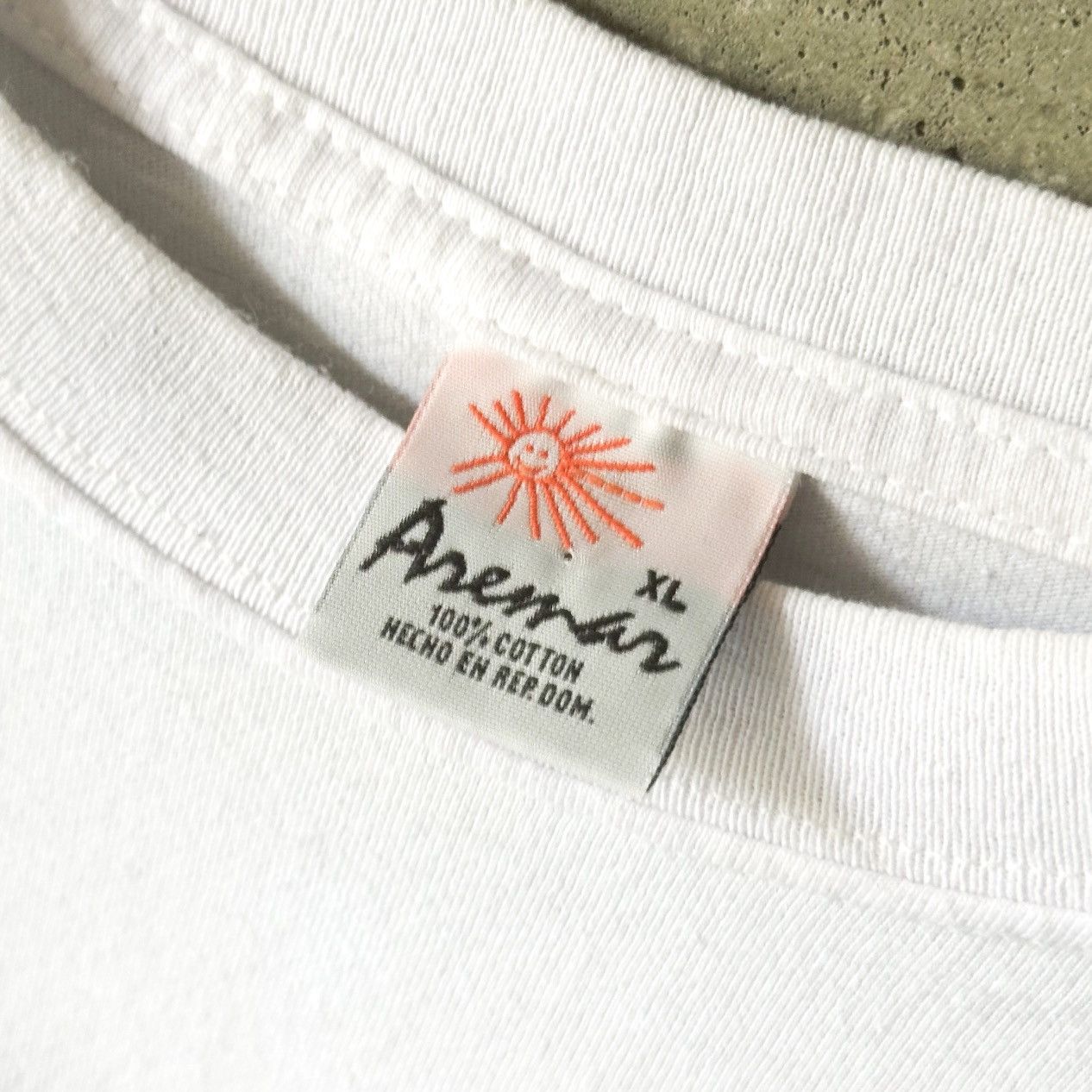 Vintage Vintage Punta Cana TITTIES T-Shirt Size US XL / EU 56 / 4 - 3 Thumbnail