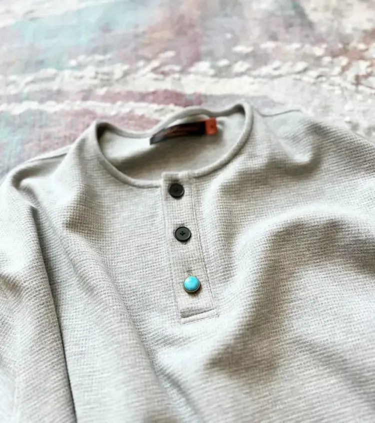 Undercover Sz 4 Undercover Calaite Button Henry Neck L/S Tee Size US XL / EU 56 / 4 - 3 Thumbnail
