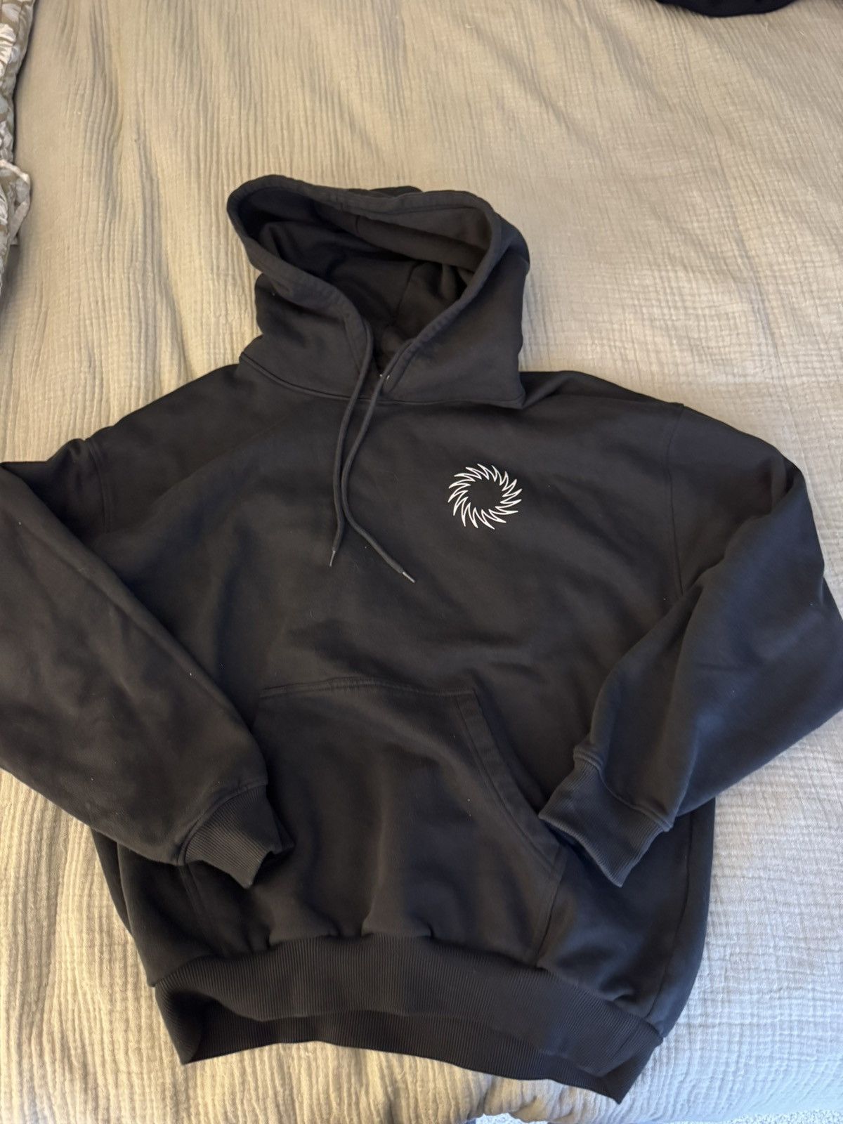 トップス UVU TRAINING CLUB Hoodie UVU UVU Training Club Hoodie - Black/Reflective | Grailed