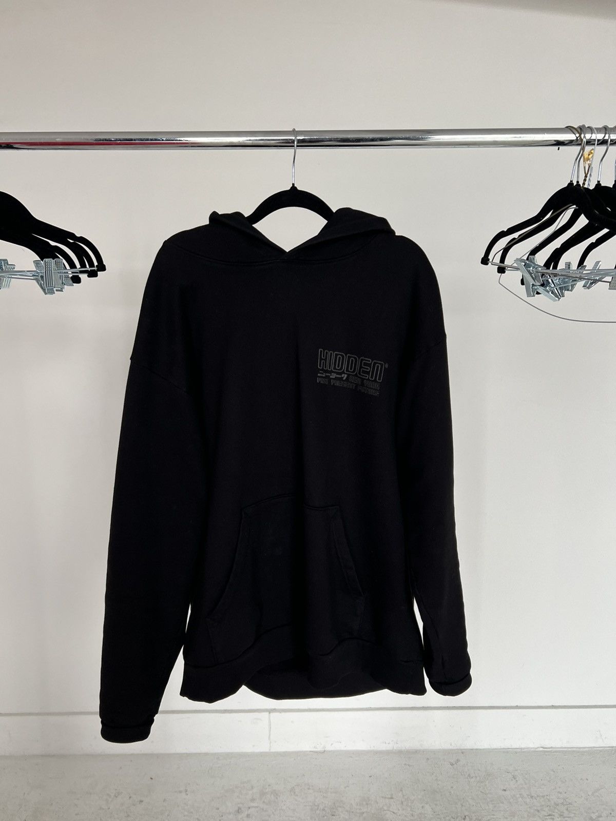HIDDEN NY shine logo hoodie