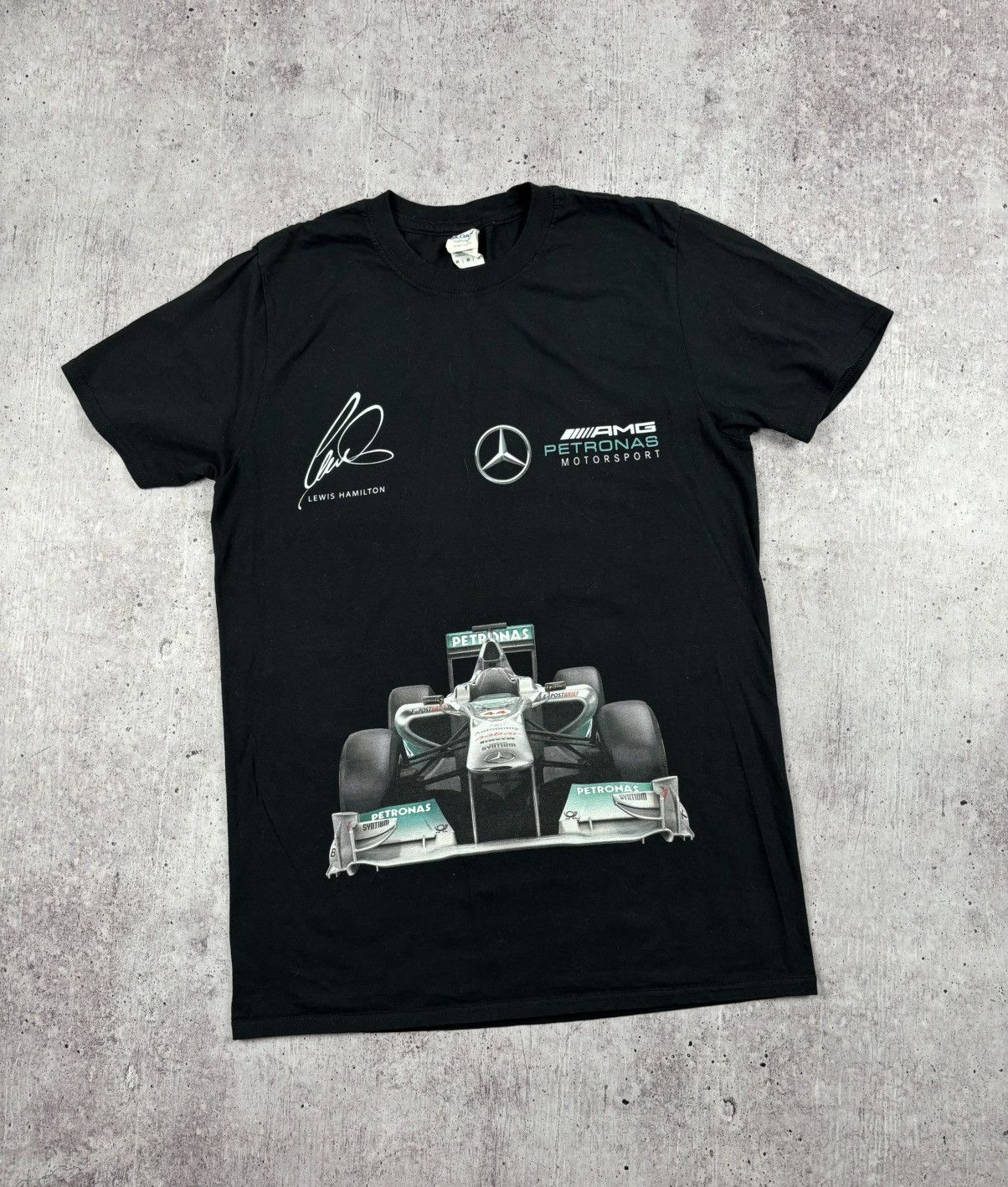 Formula 1 Lewis Hamilton vintage big logo t shirt size M Size US M / EU 48-50 / 2 - 1 Thumbnail