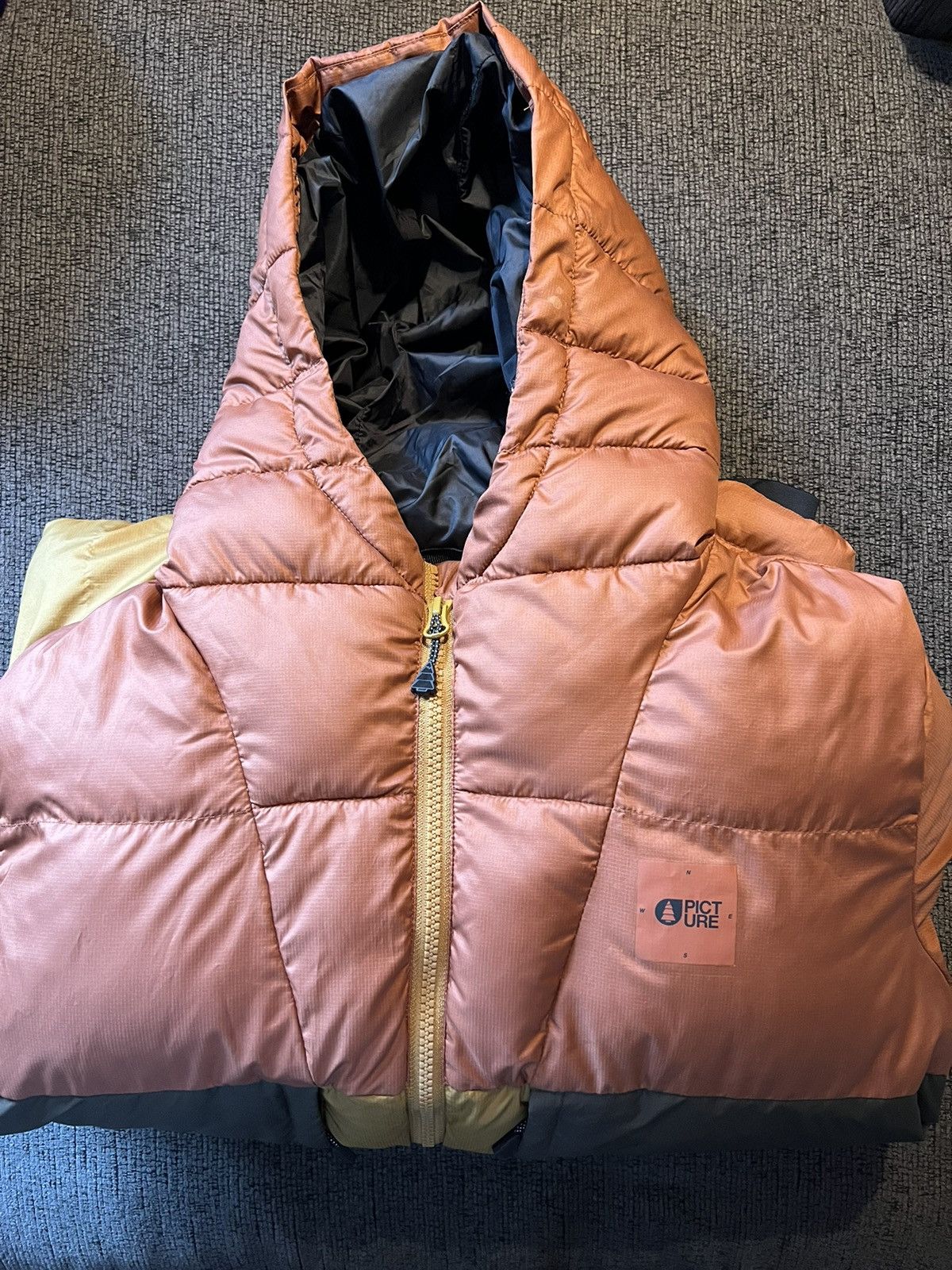 Other PICTURE Organic Skarary Puffer Size L / US 10 / IT 46 - 6 Thumbnail