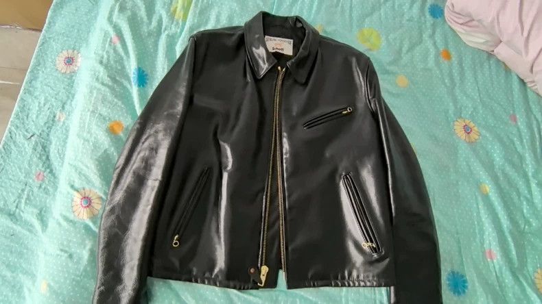 Schott Schott Horseskin leather clothing Size US L / EU 52-54 / 3 - 1 Thumbnail