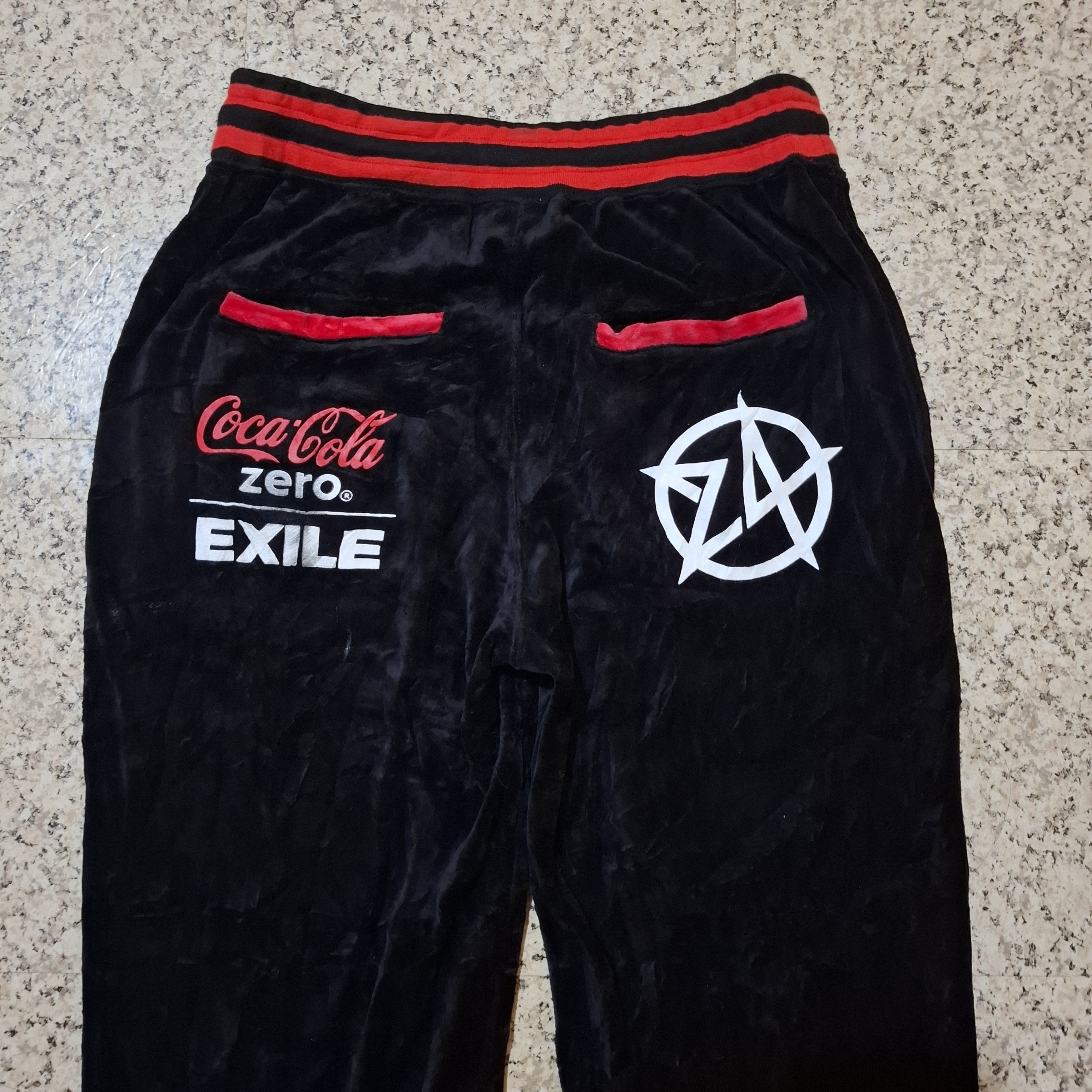Japanese Brand 24Karats x EXILE x Coca-Cola Zero Velour Sweetpants RARE Size US 34 / EU 50 - 17 Thumbnail