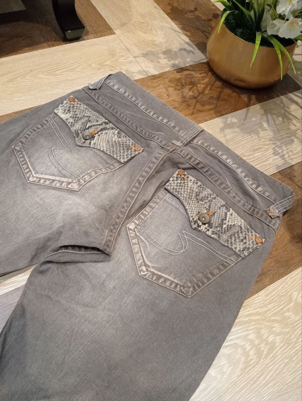semanticdesign SEMANTIC DESIGN JAPAN TWISTED DENIM FLARED PANTS Size US 33 - 12 Thumbnail