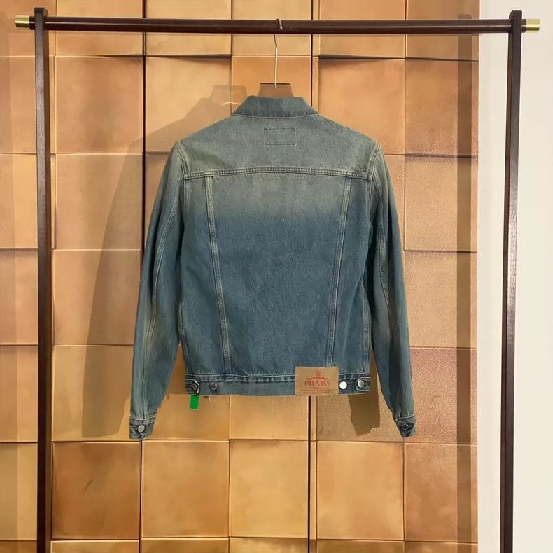 Prada Prada 23ss popular washed blue triangle denim jacket 2502-N Size US S / EU 44-46 / 1 - 2 Thumbnail