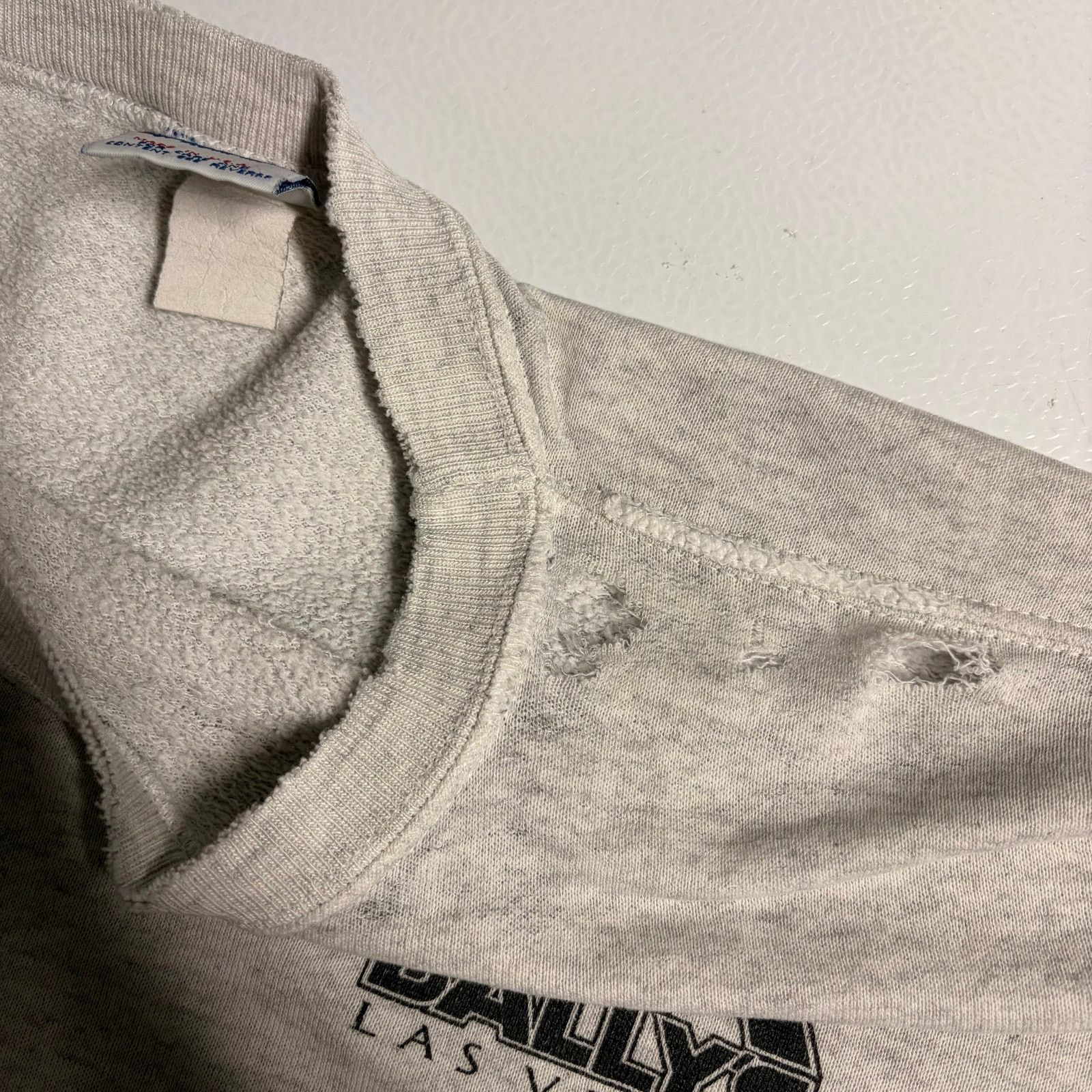 Vintage Vintage 90s The Spa at Bally’s Las Vegas Crewneck Sweatshirt Size US XL / EU 56 / 4 - 6 Thumbnail